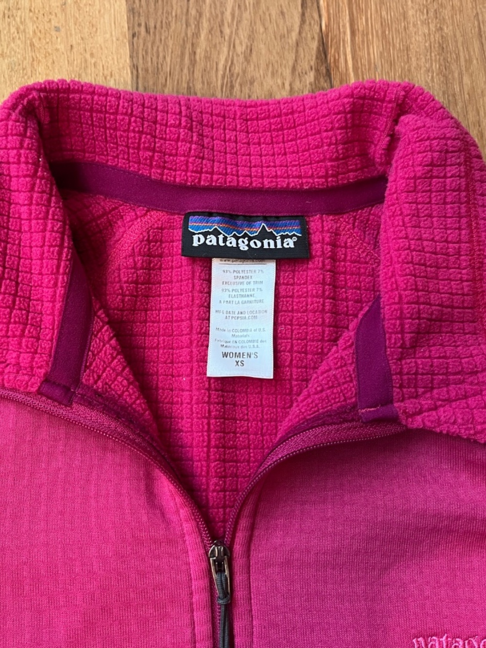 Patagonia R1 1/4 zip pullover - Picture 4 of 10